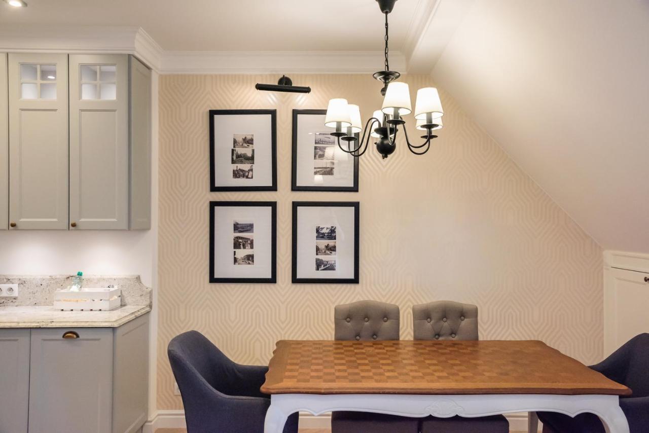 Lovely Apartment In The Heart Of Варшава Екстер'єр фото